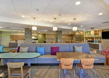 Home2 Suites by Hilton Warner Robins hotel thumbnail 2