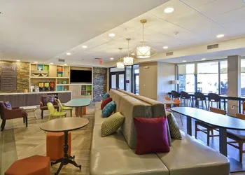 Home2 Suites by Hilton Warner Robins hotel thumbnail 3