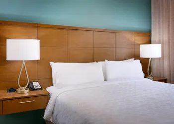 Staybridge Suites Gainesville I-75 by IHG hotel thumbnail 2