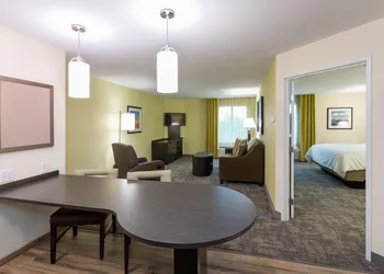 Candlewood Suites Rochester Mayo Clinic Area by IHG hotel thumbnail 3