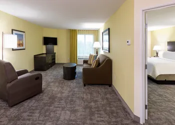 Candlewood Suites Rochester Mayo Clinic Area by IHG hotel thumbnail 8