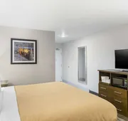 Quality Inn & Suites Carlsbad Caverns Area hotel detail image 7