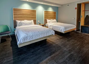 Tru By Hilton Roanoke Hollins hotel thumbnail 7
