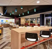 Tru by Hilton Fort Wayne, IN hotel detail image 3