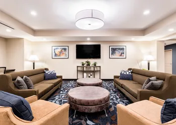 Candlewood Suites Eau Claire I-94 by IHG hotel thumbnail 3