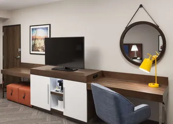 Hampton Inn & Suites Phoenix Downtown hotel thumbnail 5