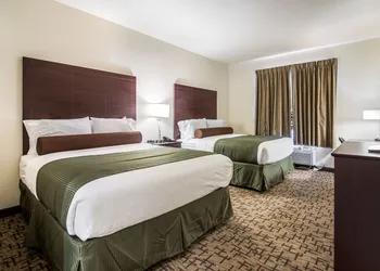 Cobblestone Hotel & Suites - Victor hotel thumbnail 3