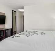 Sleep Inn & Suites Houston West Chase - Little Saigon hotel detail image 5