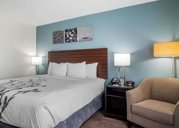Sleep Inn & Suites Houston West Chase - Little Saigon hotel thumbnail 7