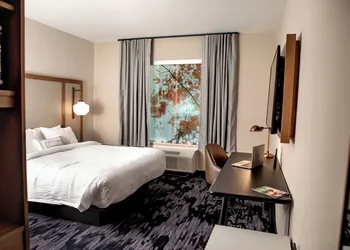 Fairfield Inn & Suites by Marriott Richmond Airport hotel thumbnail 6