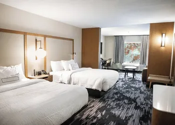 Fairfield Inn & Suites by Marriott Richmond Airport hotel thumbnail 8