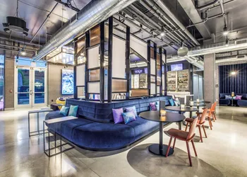 Aloft by Marriott Dallas Arlington Entertainment District hotel thumbnail 4