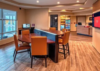 TownePlace Suites by Marriott Hot Springs hotel thumbnail 3