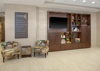 Home2 Suites by Hilton Bloomington hotel thumbnail 2