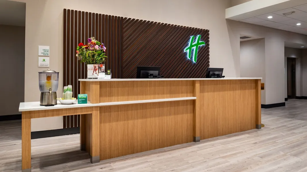 Holiday Inn & Suites Orlando I-Drive Theme Parks by IHG hotel detail image 2
