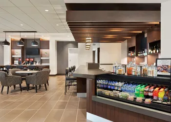 Hyatt Place Virginia Beach Town Center hotel thumbnail 2
