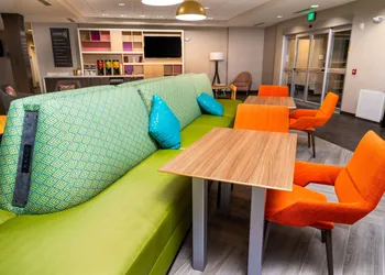 Home2 Suites by Hilton San Antonio at the Rim hotel thumbnail 3