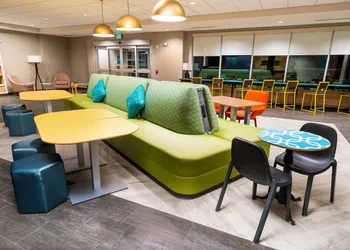 Home2 Suites by Hilton San Antonio at the Rim hotel thumbnail 4