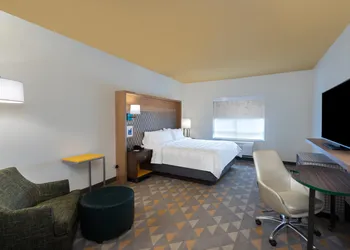 Holiday Inn & Suites Memphis Southeast-Germantown by IHG hotel thumbnail 5