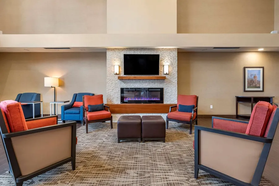 Comfort Suites Columbus Airport hotel detail image 2
