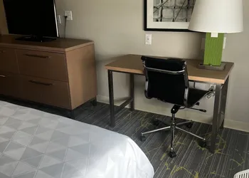 Holiday Inn & Suites Houston NW - Willowbrook by IHG hotel thumbnail 7