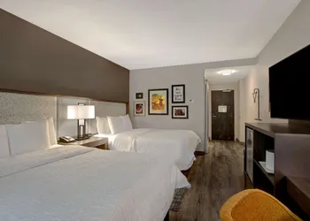 Hampton Inn & Suites by Hilton San Antonio Riverwalk hotel thumbnail 8