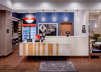 Hampton Inn Paramus hotel thumbnail 4