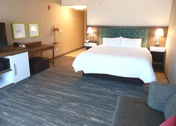Hampton Inn Paramus hotel thumbnail 6