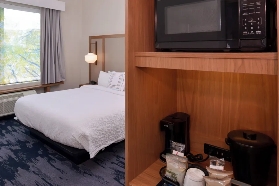 Fairfield Inn & Suites by Marriott Columbus Grove City hotel detail image 6