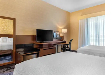 Fairfield Inn & Suites by Marriott Mebane hotel thumbnail 2