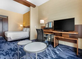 Fairfield Inn & Suites by Marriott Mebane hotel thumbnail 4