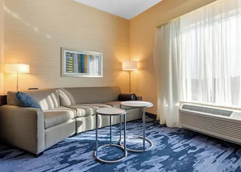Fairfield Inn & Suites by Marriott Mebane hotel thumbnail 8