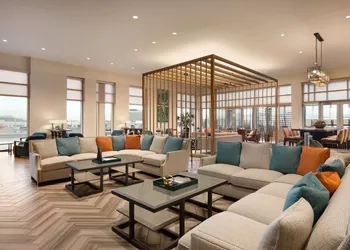 Embassy Suites by Hilton San Antonio Landmark hotel thumbnail 3