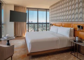The Dalmar, Fort Lauderdale, a Tribute Portfolio Hotel hotel thumbnail 6