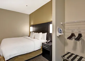 Residence Inn by Marriott Cleveland Airport/Middleburg Heights hotel thumbnail 5