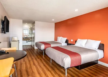 Motel 6 Gardena, CA - South hotel thumbnail 7