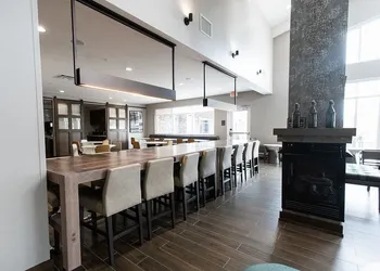 Residence Inn by Marriott Tulsa Midtown hotel thumbnail 2