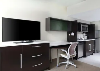 Home2 Suites by Hilton Louisville Airport/Expo Center, KY hotel thumbnail 7