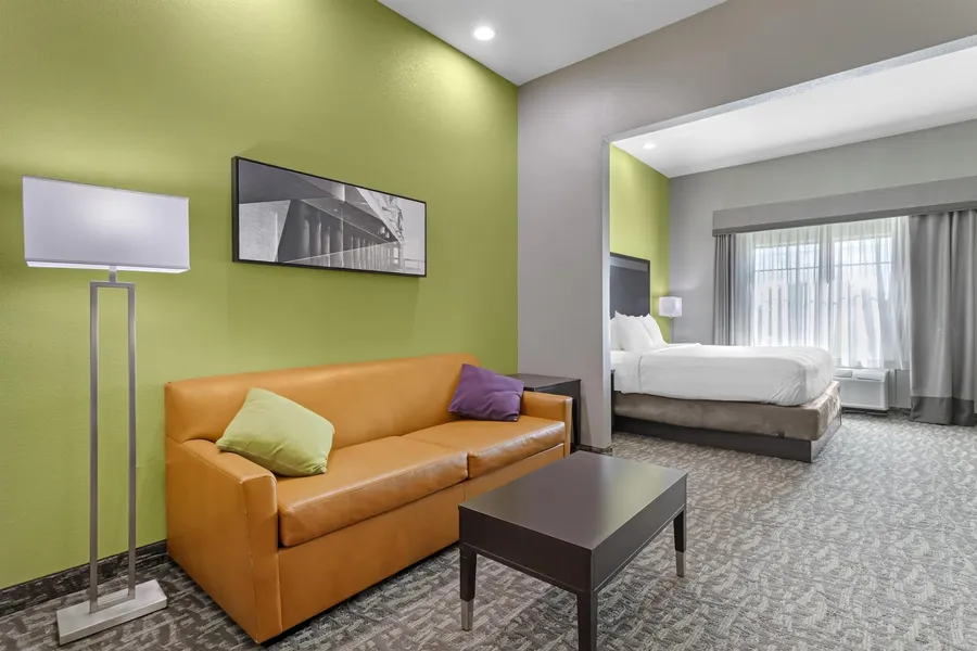 Best Western Plus Bay City Inn & Suites hotel detail image 6
