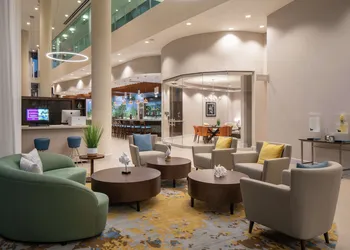 DoubleTree by Hilton Miami - Doral, FL hotel thumbnail 5