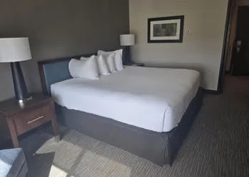 City Express by Marriott Denver Airport hotel thumbnail 2