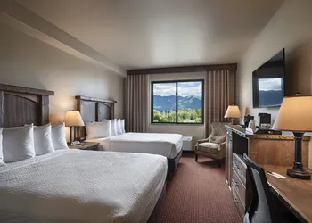 Glacier International Lodge hotel thumbnail 8