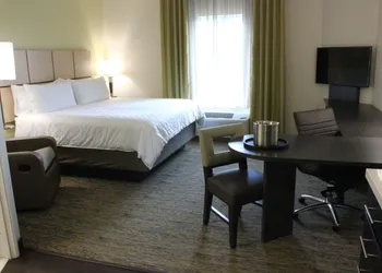 Candlewood Suites Valdosta Mall by IHG hotel thumbnail 6