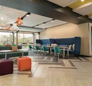 Tru by Hilton Charlotte Ayrsley hotel detail image 5