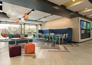 Tru by Hilton Charlotte Ayrsley hotel thumbnail 5