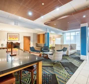 Holiday Inn Express & Suites Nashville North - Springfield by IHG hotel detail image 7