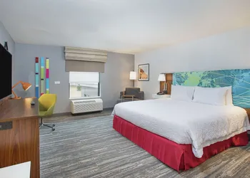 Hampton Inn Simpsonville hotel thumbnail 8