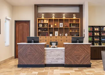 Four Points by Sheraton Santa Cruz Scotts Valley hotel thumbnail 3