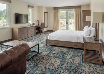 Four Points by Sheraton Santa Cruz Scotts Valley hotel thumbnail 7