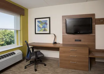 Holiday Inn Express Chelmsford by IHG hotel thumbnail 8